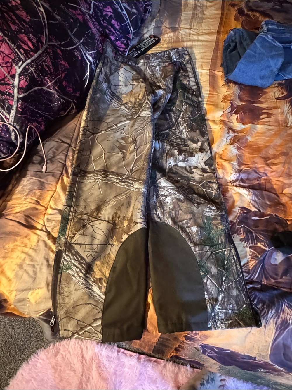Realtree Brown and Black Insulated Hunting Chaps